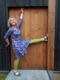 Zoe dress- travelstof/viscose mix- purple explosion Made by tantilly tantilly 