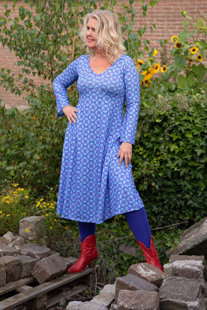 Sofia trumpet dress- blue retro- warm fabric - long sleeves Every day dress Tantilly 