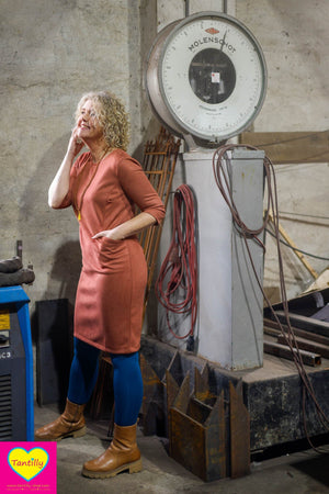 Suedine Sporty Dress - roestoranje