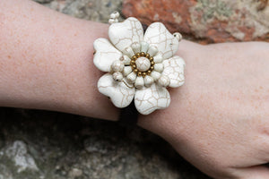 Handmade Macrame bracelet - snow jewelry Tantilly 
