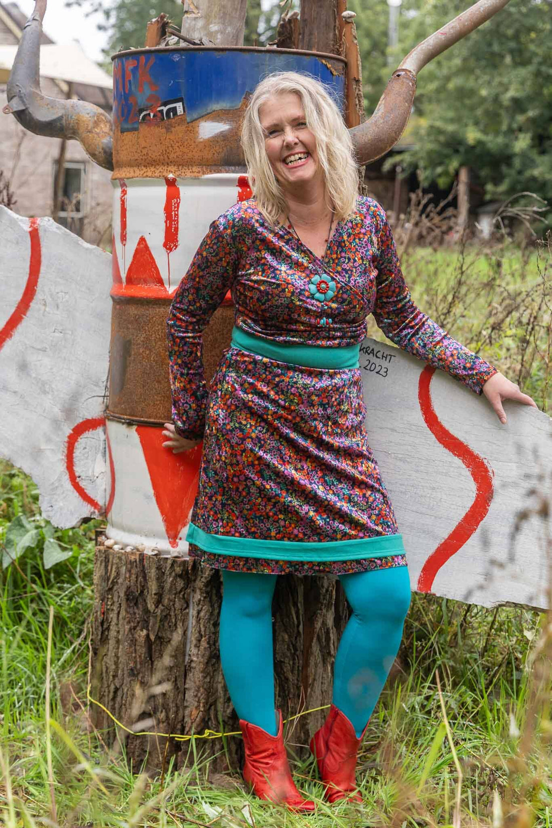 Elvira skirt Velvet-  romantic flowers- made by Tantilly