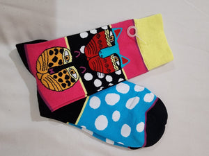 Colourful socks - arty cat Tantilly 