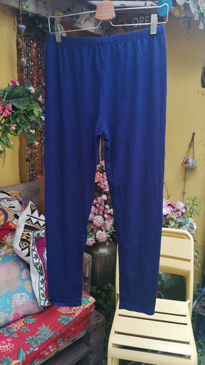 Legging marineblauw - viscose stretch- draagcomfort en kleurplezier in één ontwerp