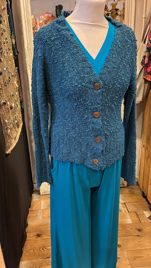 Tantaya kort vest van Tantilly- petrol- viscose