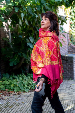 Shanila sjaal- handgemaakt en geborduurd - Nala