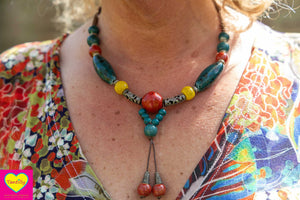 Keramiek ketting handgemaakt- uniek- blijheid
