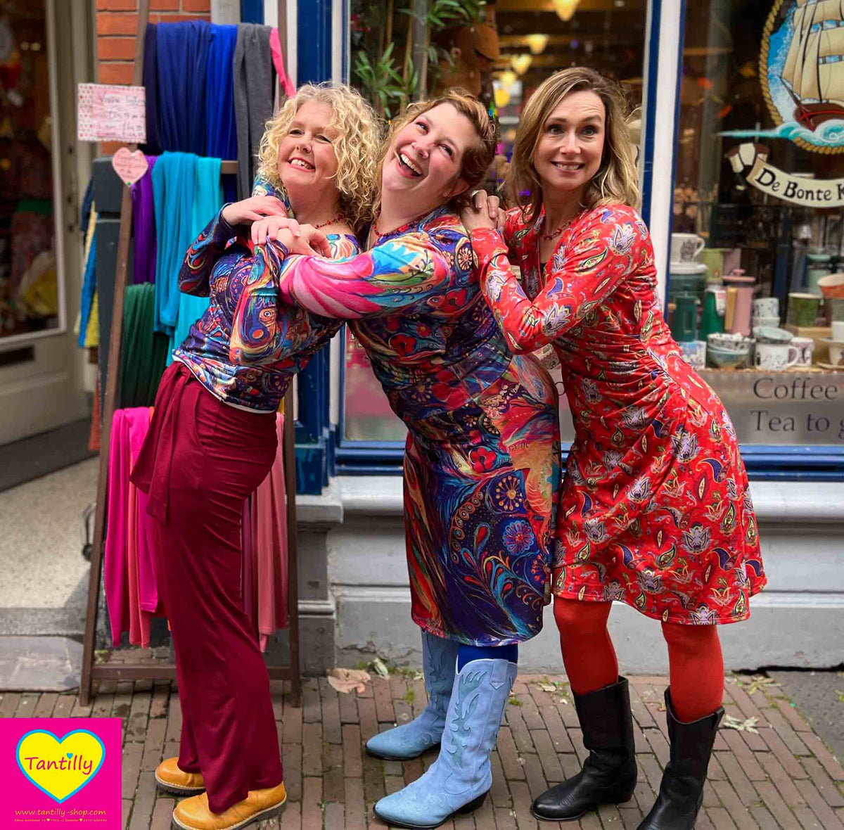 Retro tuniek jurk - made by Tantilly - blauwe paisley -zijdemix