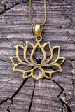 The lotus flower - Gold Brass Necklace jewelry Tantilly 