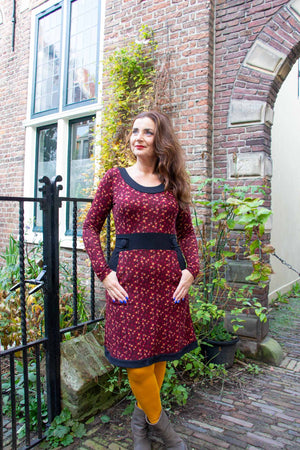 Peggy winter dress- retro love flowers- happy warm dress- made by Tantilly
